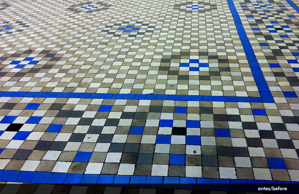 Limpiar suelo de mosaico